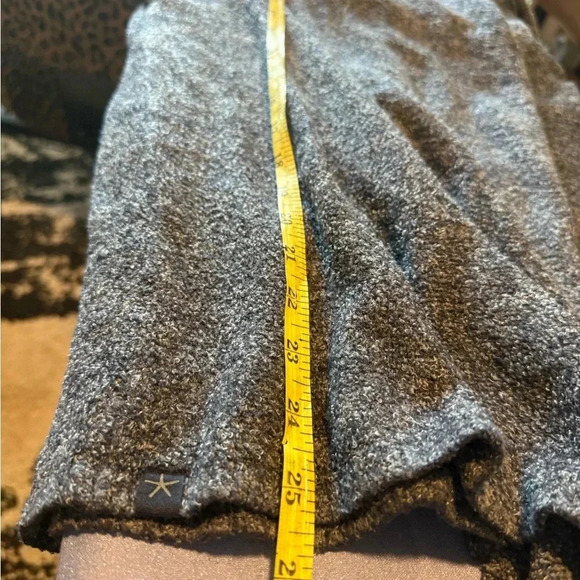 Barefoot Dreams Gray/Blue Cardigan Sweater - Picture 6 of 7